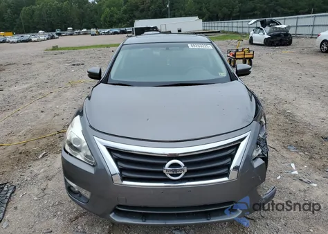 2015 Nissan Altima 2.5 from USA, damaged, VIN 1N4AL3AP1FC471581
